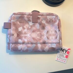 My Tagalongs in flight organizer